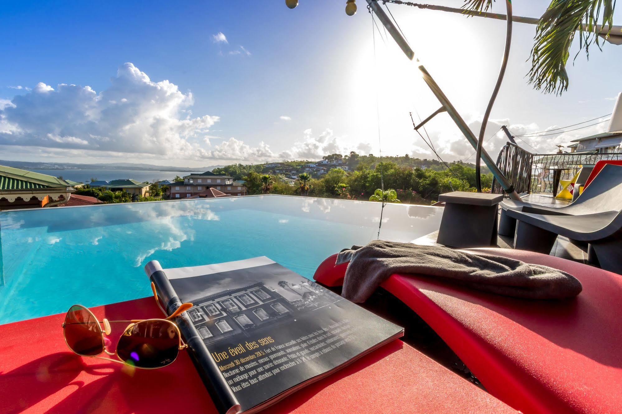 La Suite Villa Ле-Труаз-Иле Экстерьер фото